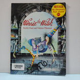 Winnie The Witch - BKLT51644