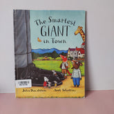 The Smartest Giant In Tower - BKLT51738