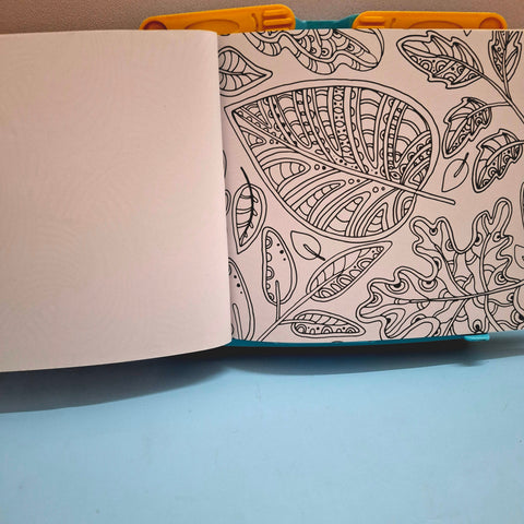 Colouring Book - BKLT50543