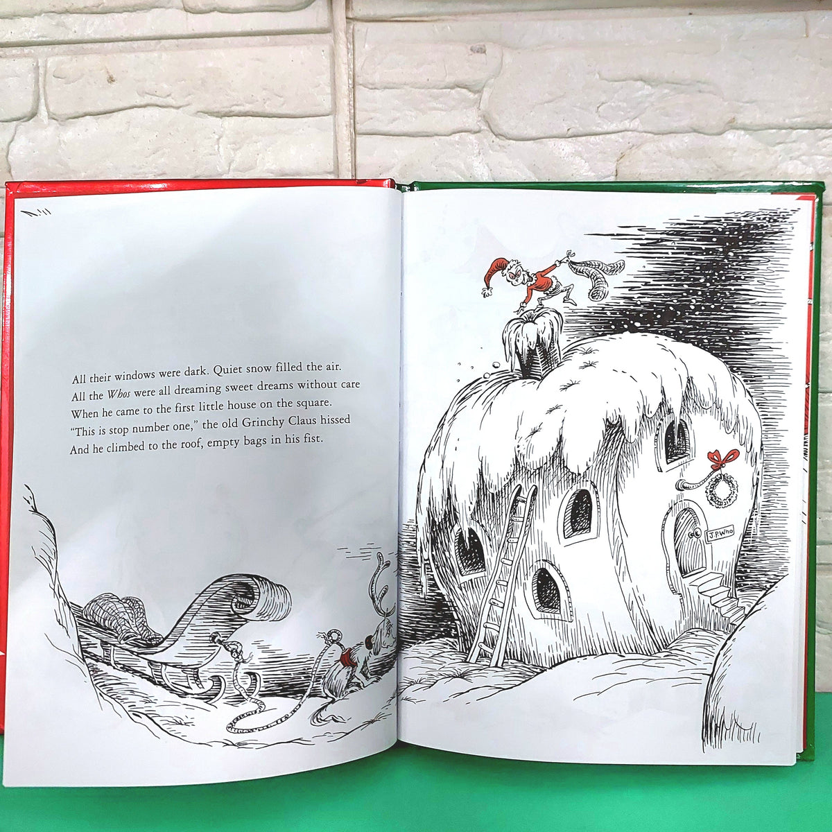 How To Grinch Stole Christmas - BKLT50901