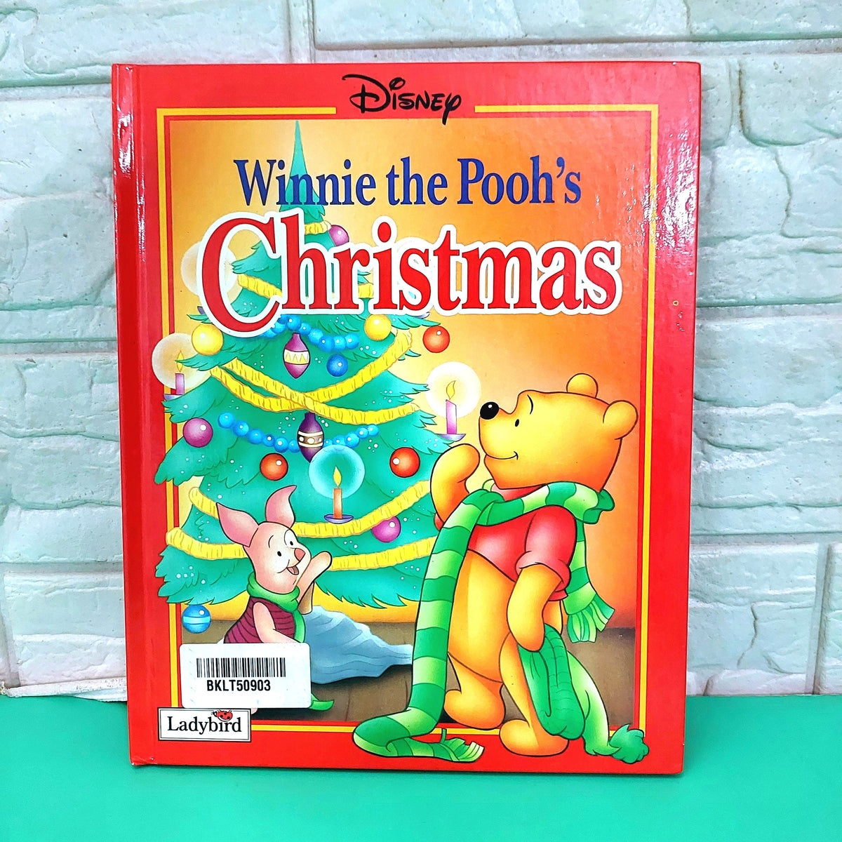 Winnie The Pooh Christmas - BKLT50903