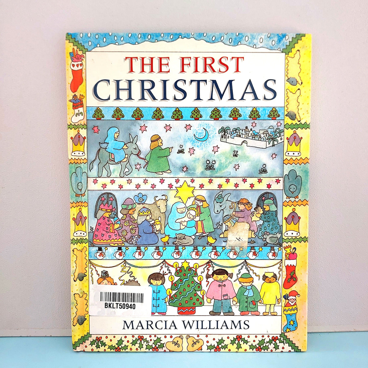 The First Christmas - BKLT50940