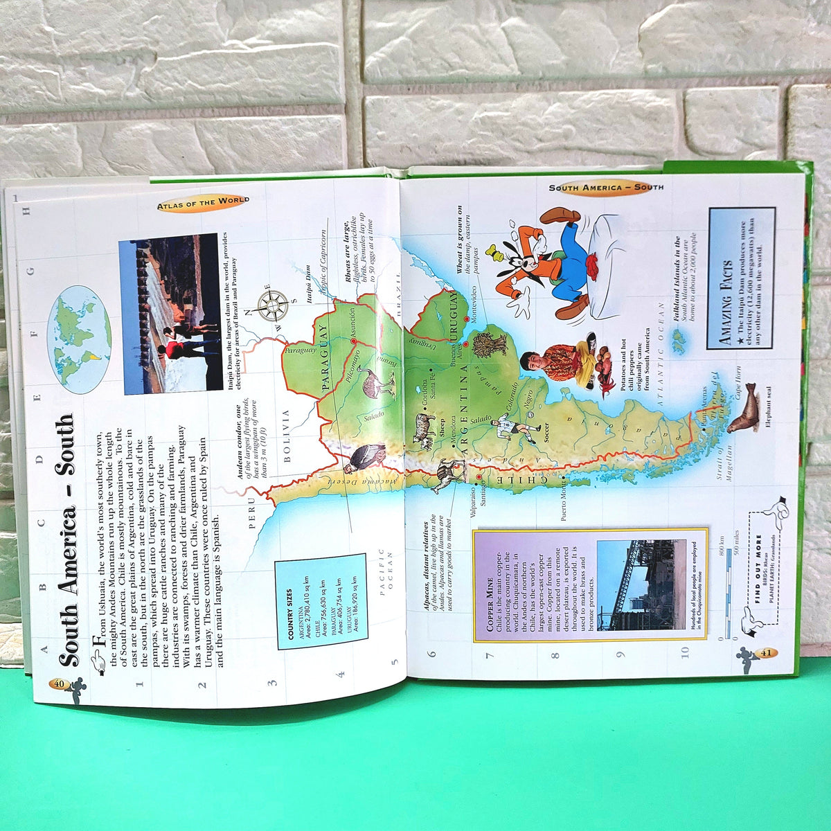 Atlas Of The World - BKLT50945