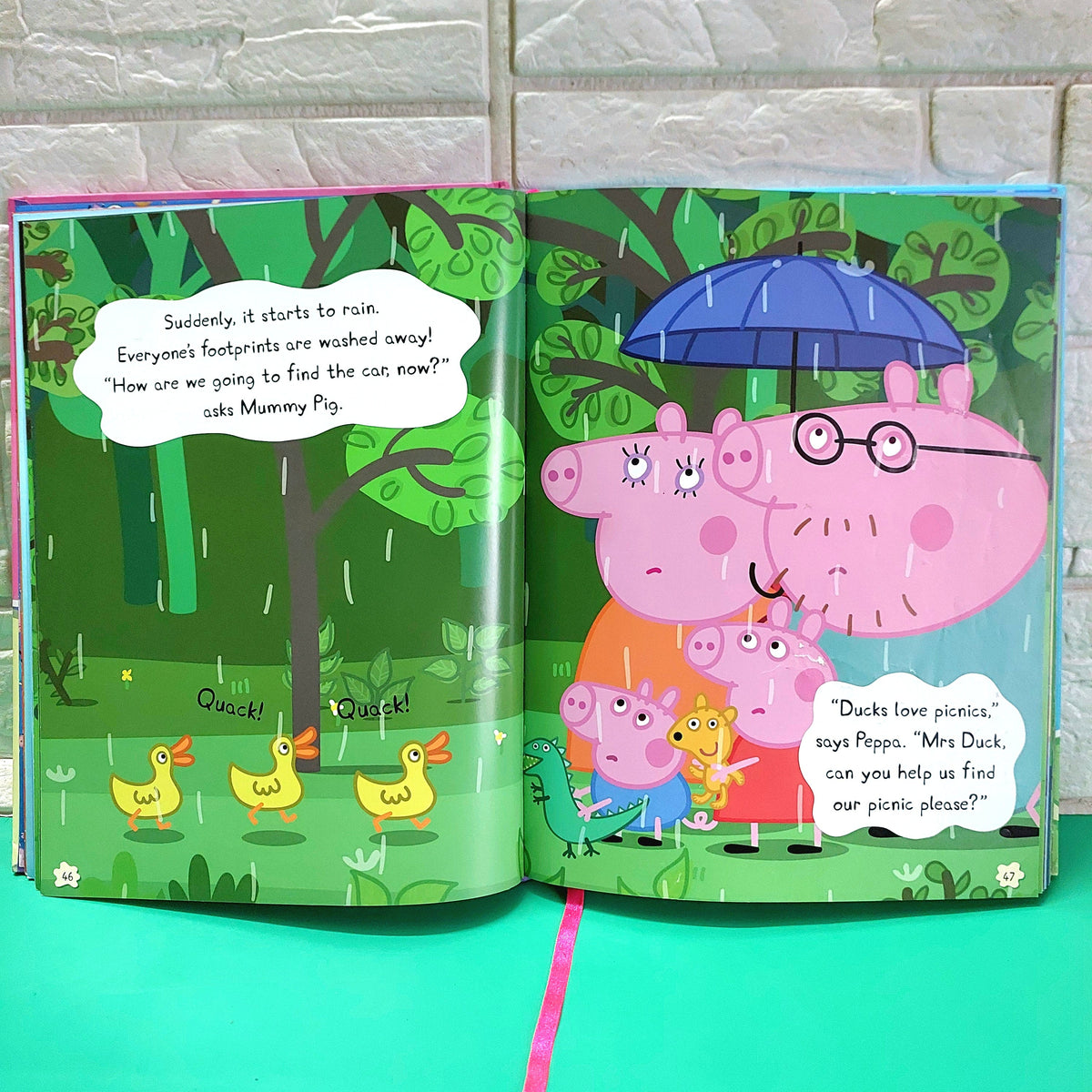 Story Treasury Piggy Tales - BKLT50947
