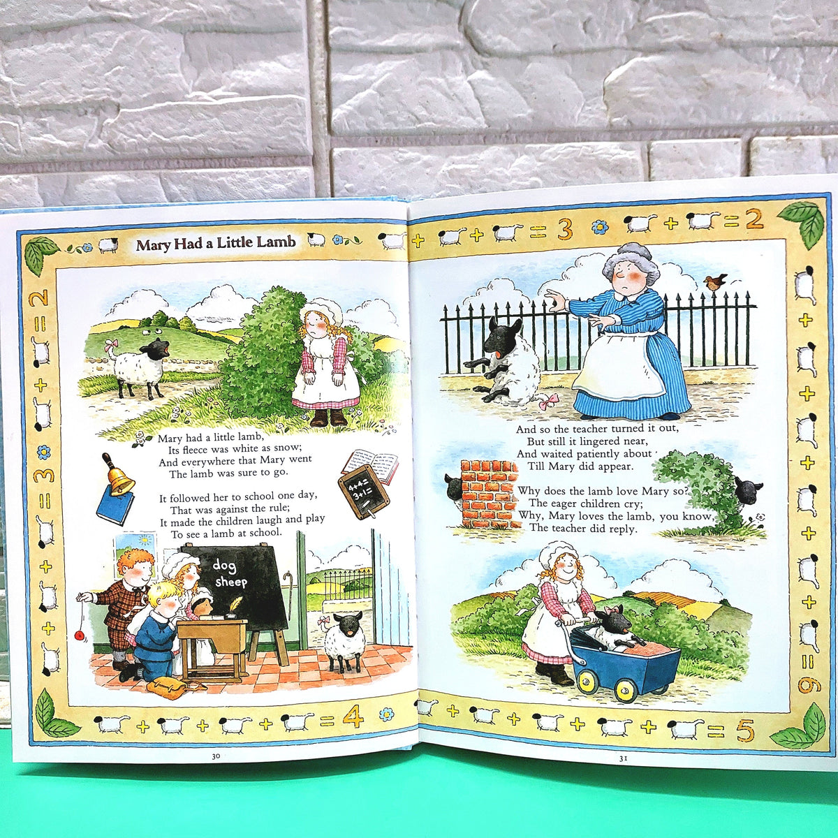 The Collins Book Of Nursery Rhymes - BKLT50949