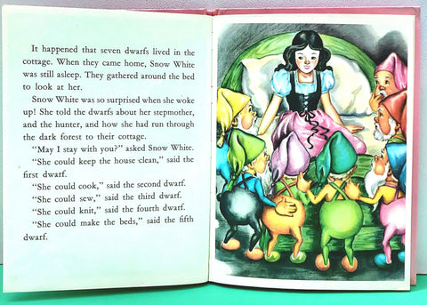 Snow White And The Seven Dwarfs - BKLT51212