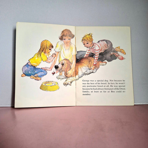 George Moves House - BKLT51411