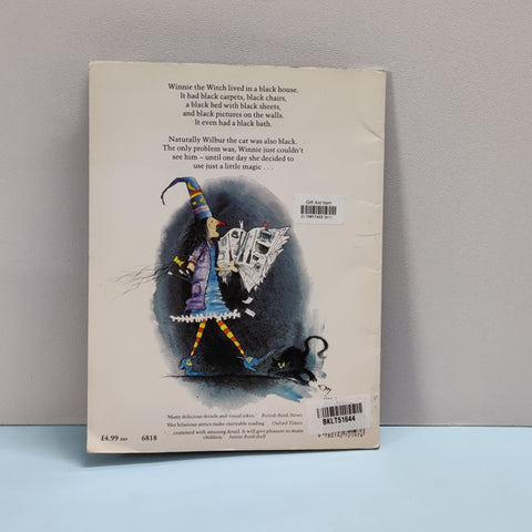 Winnie The Witch - BKLT51644
