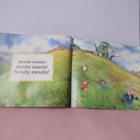 We're Going On A Bear Hunt - BKLT51718