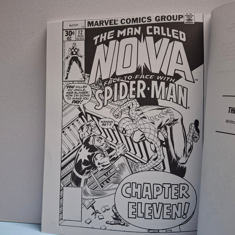 How To Draw Comics The Marvel Way - BKLT51832