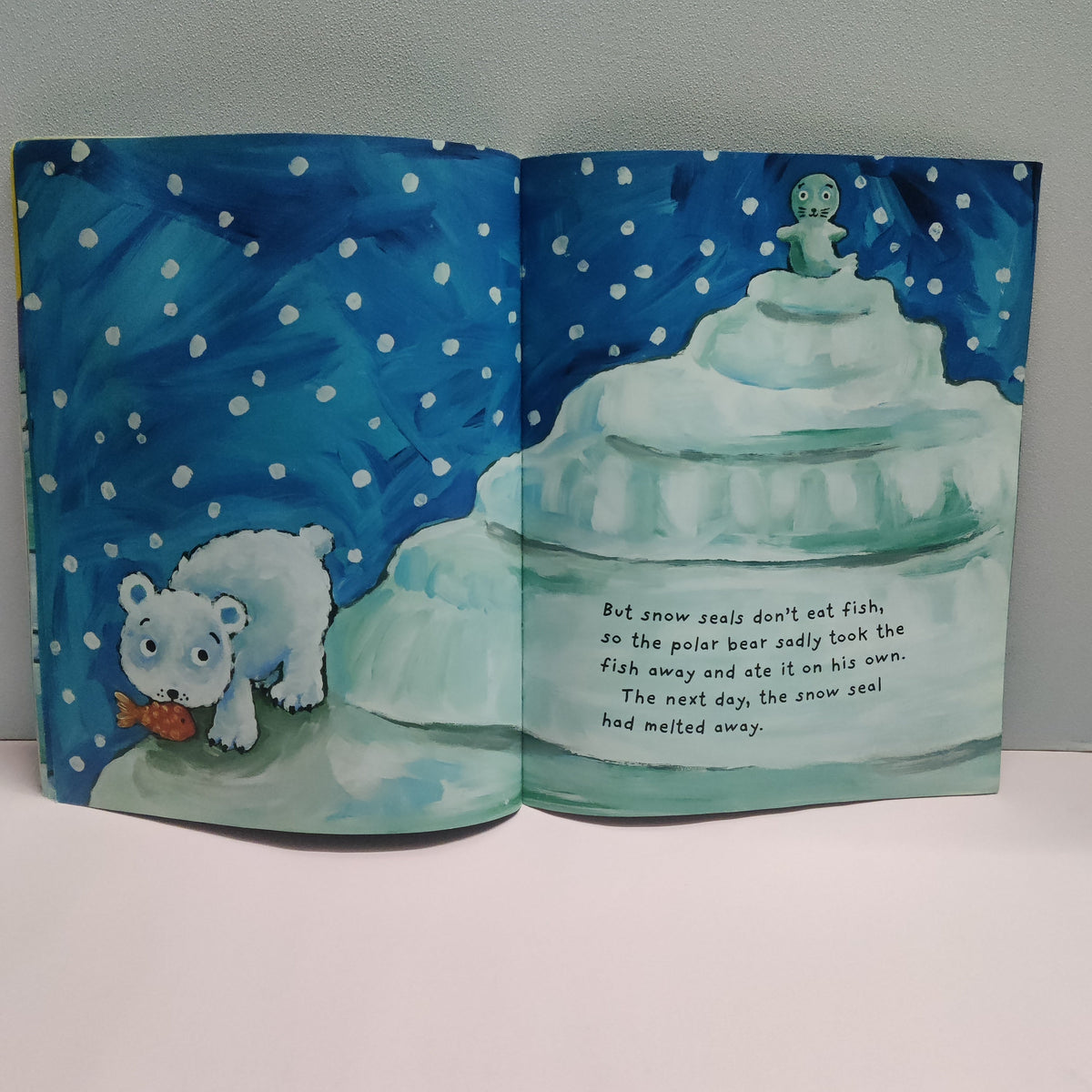 Polor Bear And The Snow Cloud - BKLT51878