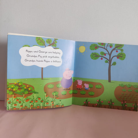 Tiny Creatures - BKLT51887