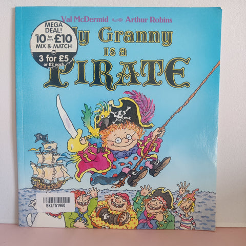 My Granny Is A Pirate - BKLT51960