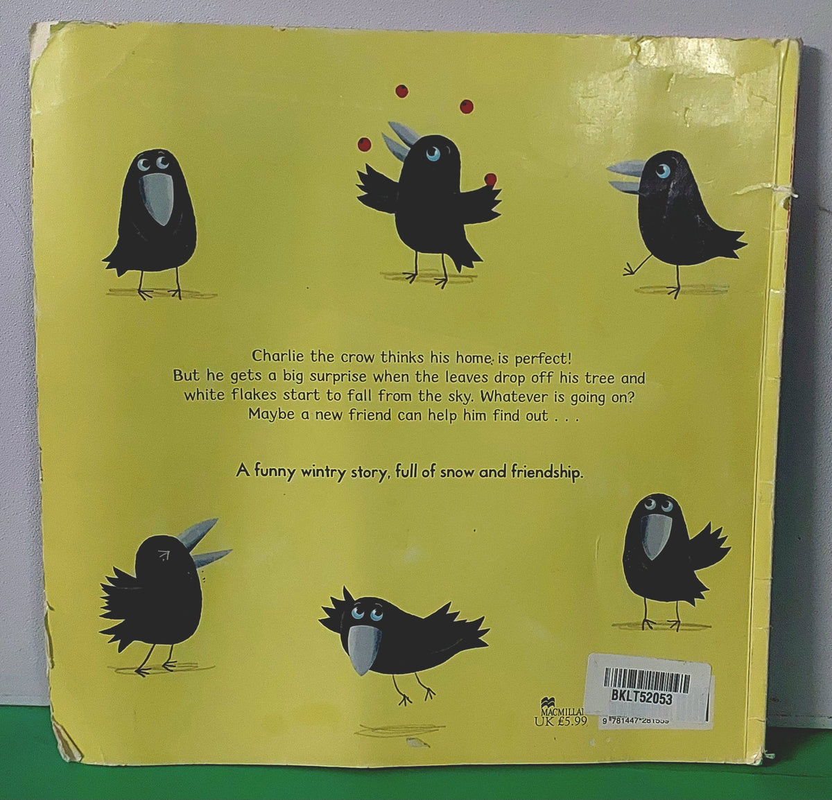 Charlie Crow In The Snow - BKLT52053