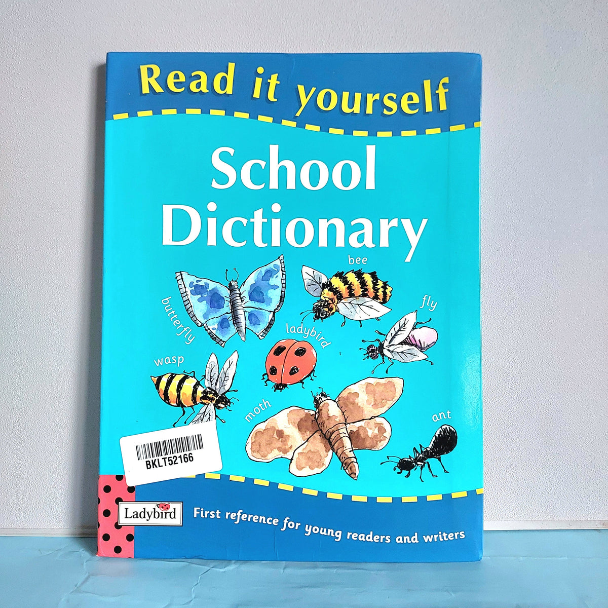 School Dictionary - BKLT52166