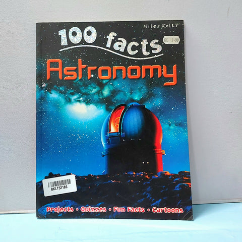 100 Facts Astronomy - BKLT52186