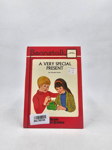 A Very Specuial Present - BKLT60154