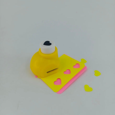 Craft Punch Small Heartin - EKC2087