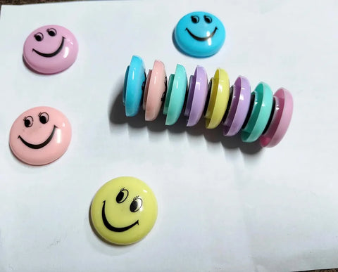 12 Pcs Smile Magnet  - EKC2159