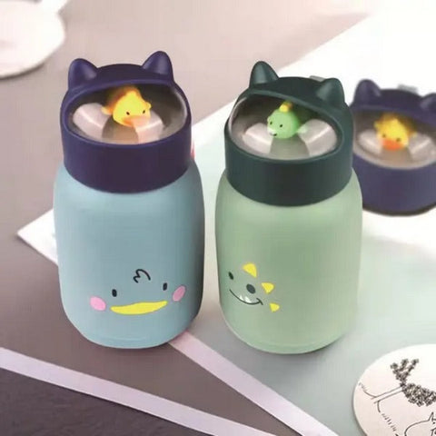 Kids Water Bottle 630Ml 1Pc Random Design Will Be Shipped - EKSS0172