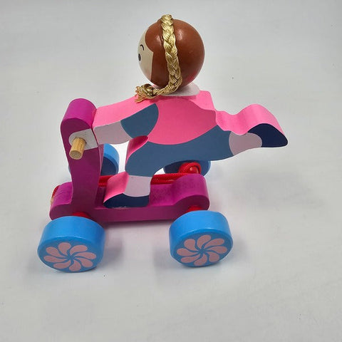 Wooden man face pullalong 1pc random design will be shipped  - EKT3211