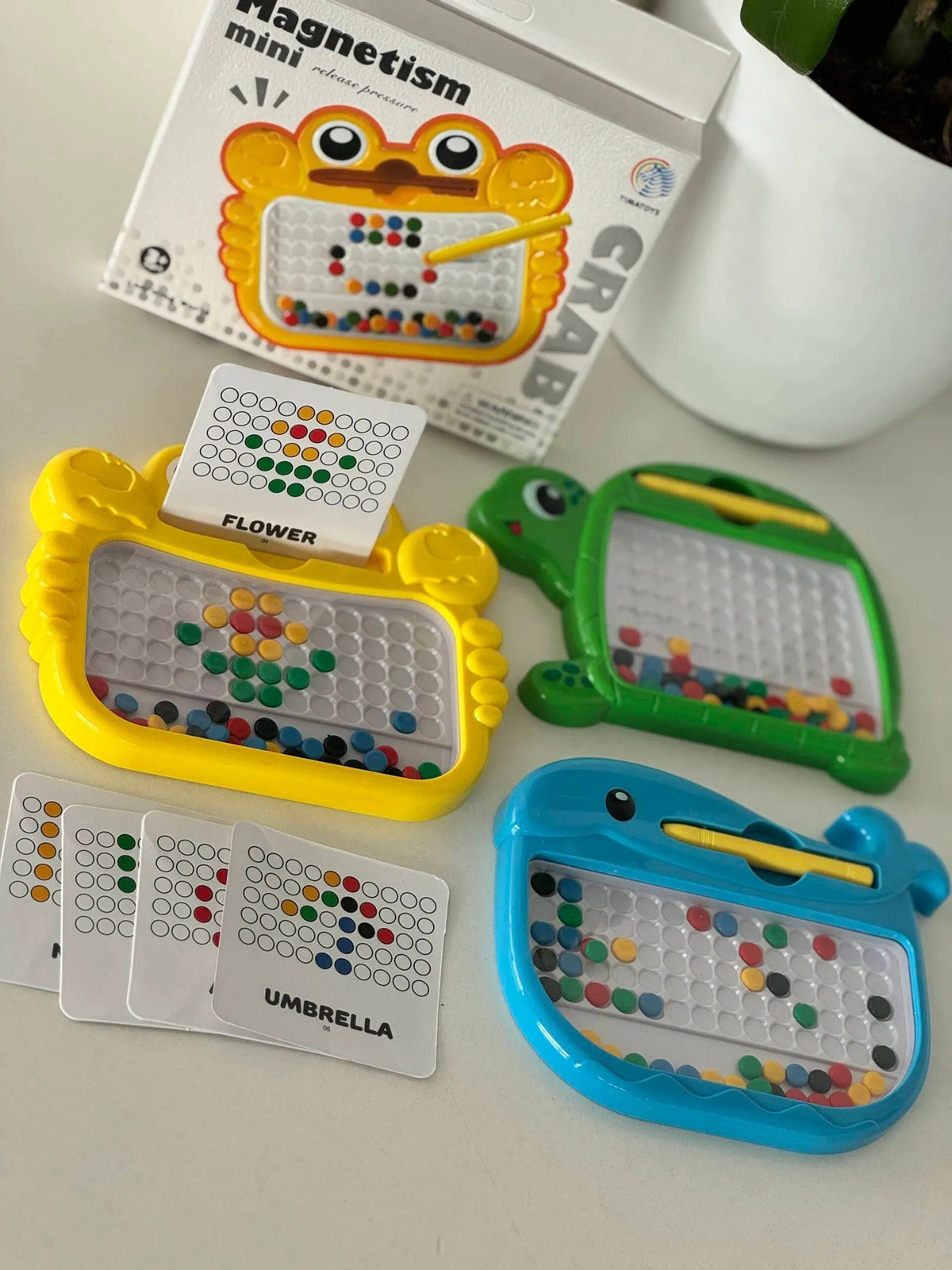 Mini Magnetism Dot Game - EKT3887