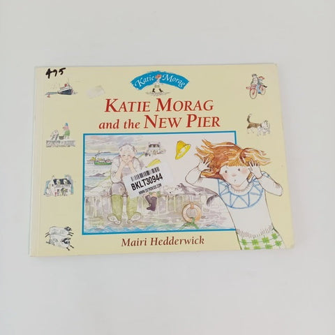 Katie morag and the new pier - BKLT30944