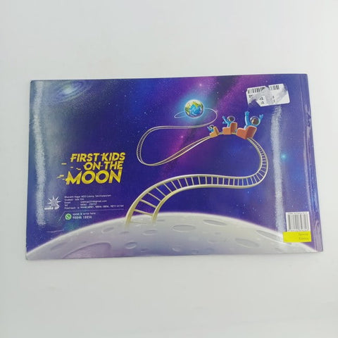 First kid on the moon - BKLT31192