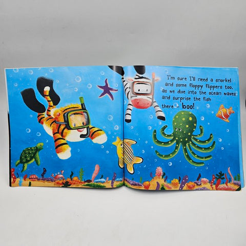 Little Big Holiday - BKLT40025