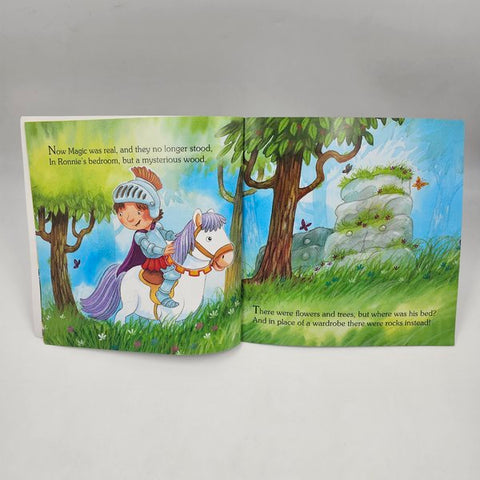 Little Ronnie And Magic The Horse - BKLT40080