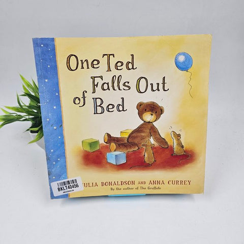 One Ted Falls Out Of Bed - BKLT40456
