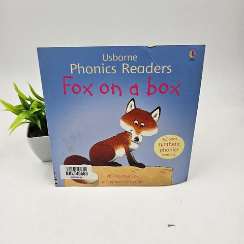 Fox On A Box  - BKLT40563