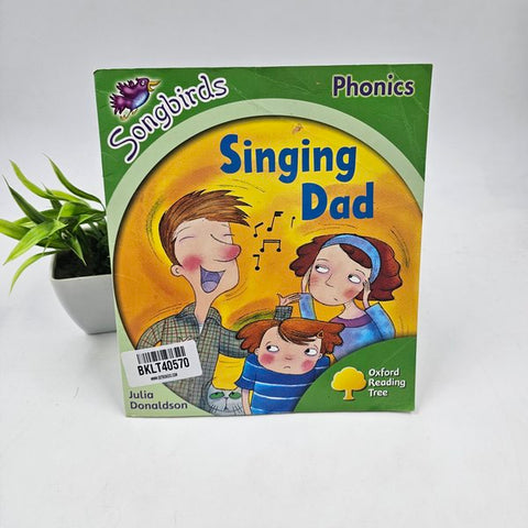 Singing Dad - BKLT40570