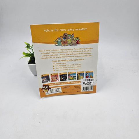 The Hairy-Scary Monkey - BKLT40641