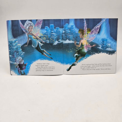 Tuine Bell And Secret At The Wings - BKLT40684