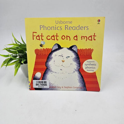Fat Cat On A Mat - BKLT40685