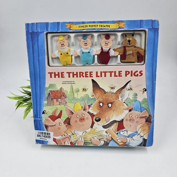 The Three Little Pigs  - BKLT40699