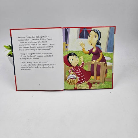 Little Red Riding Hood  - BKLT40767