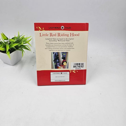 Little Red Riding Hood  - BKLT40767