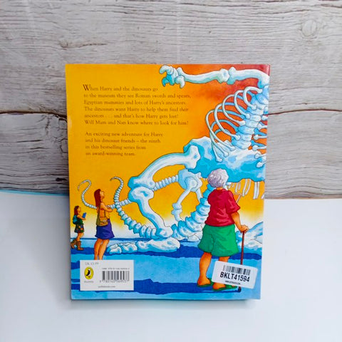 Harry And The Dinosurs At The Museam - BKLT41594
