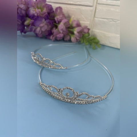 Crown Silver With White Stone 1pc - EKAS0057