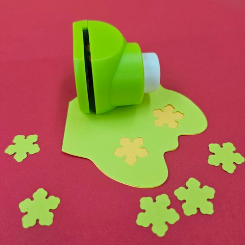 Craft Punch Small 5 Petal Flower Green - EKC2076