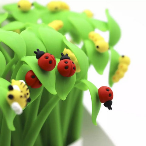 Insect Diary Ball Pen 1 Pc Random Design Will Be Shipped - EKSS0019