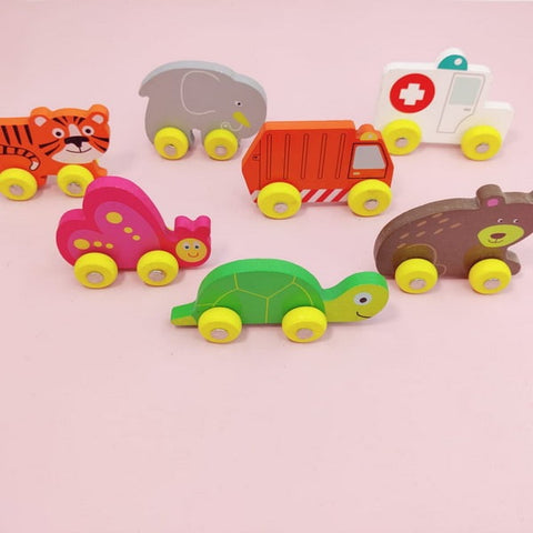 Wooden cars - 1 pc small - random design will be shipped - EKT2199