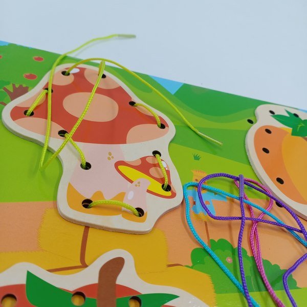 Wooden lacing Board - Vegetables - EKT2302