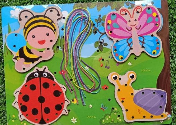 Wooden lacing Board Insects - EKT2611