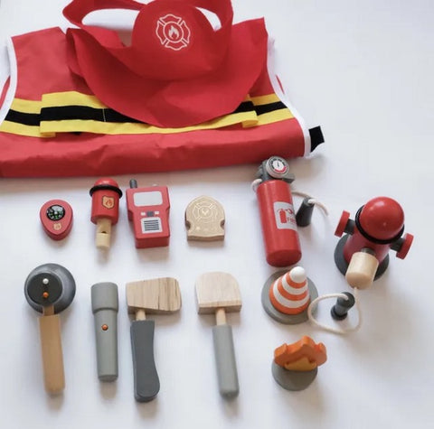 Wooden firefighter suit simulation toy - EKT2674