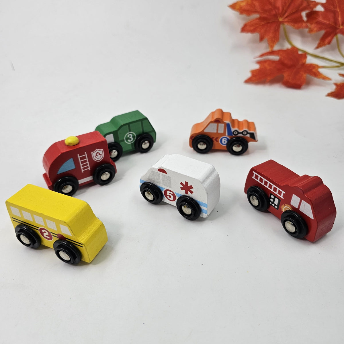 Wooden 6 in 1 cars - EKT2772
