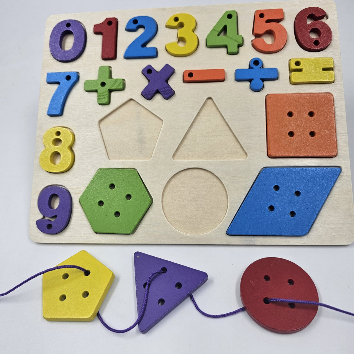 wooden lacing board numbers and shapes - EKT2836