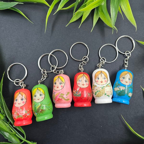 Wooden Peg Keychain 1pc Random Design Will Be Shipped - EKT3082